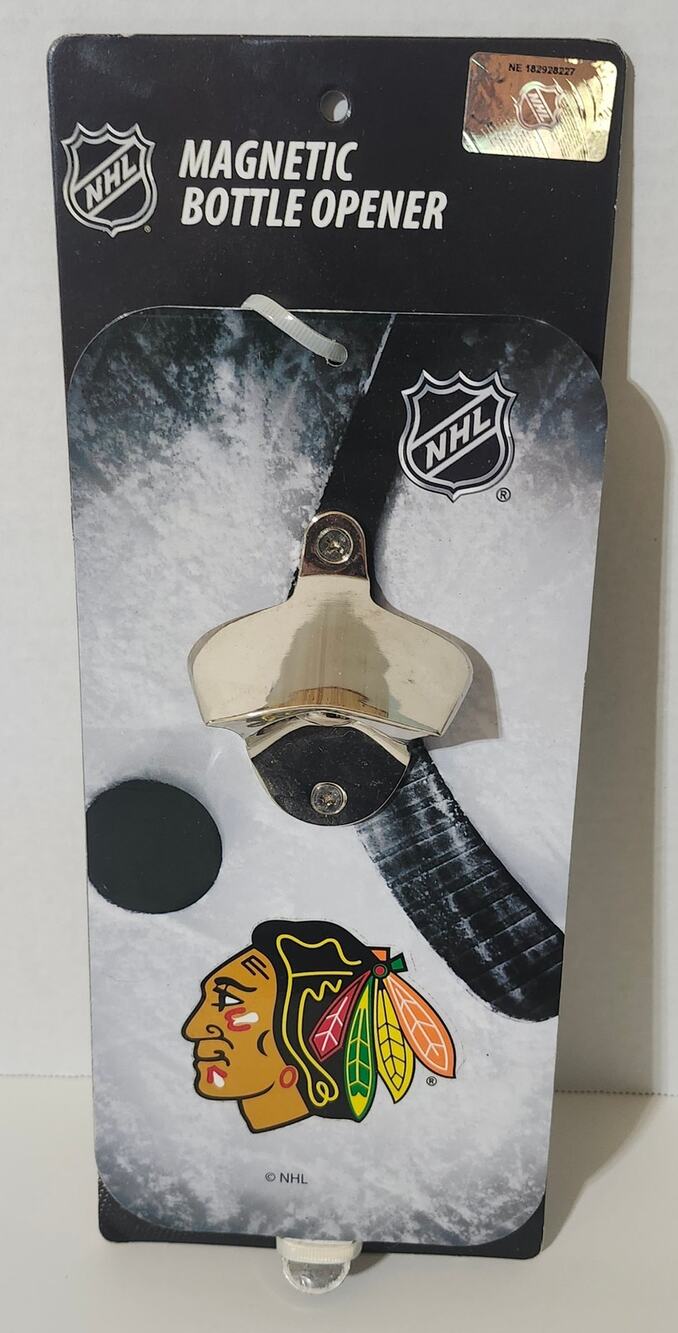 Chicago Blackhawks NHL Magnetic Bottle Opener Cap Catcher Wall Mount Bar Tool